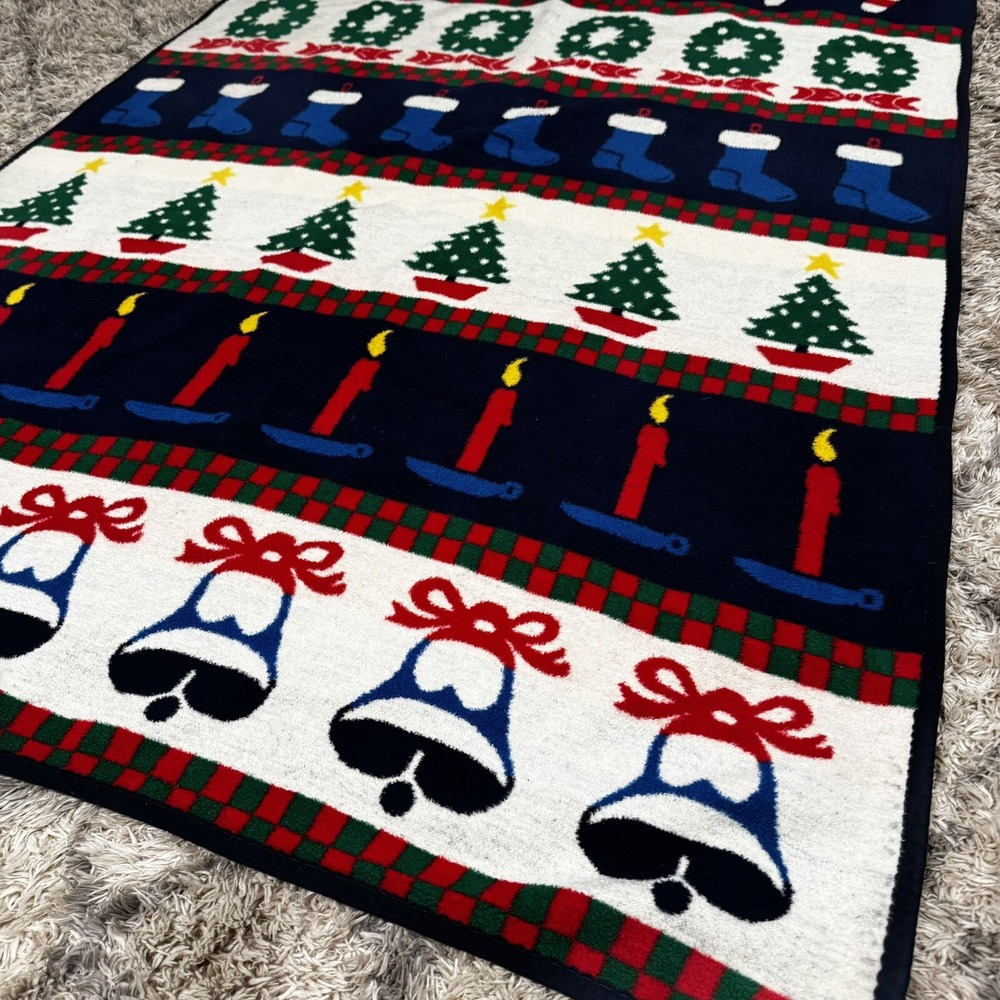 Vtg San Marcos Christmas Blanket Wreaths Candles Stockings Bells Stockings 61x81 - Picture 2 of 6